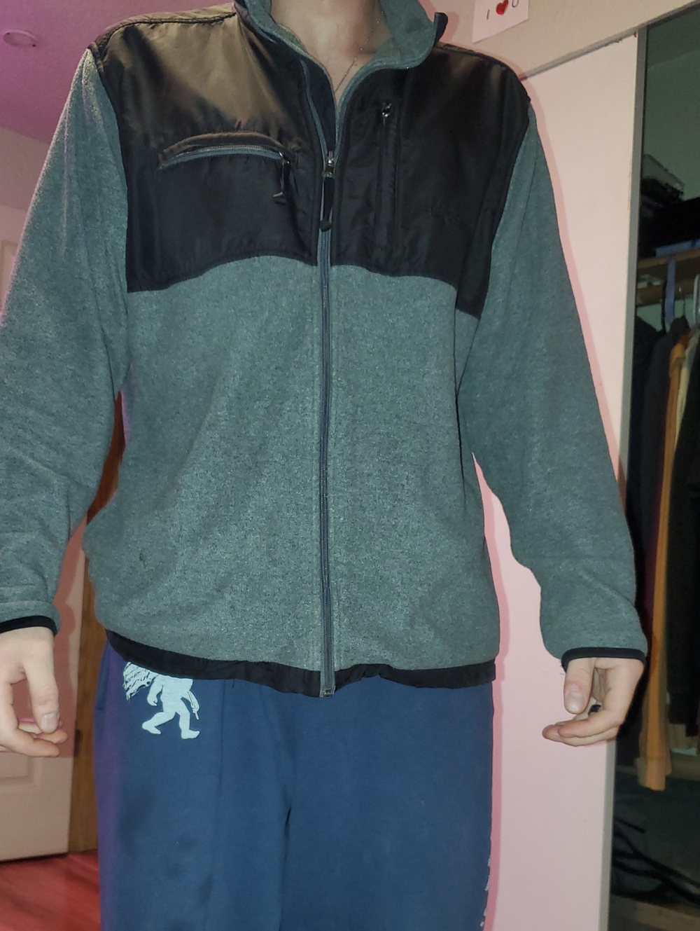 Chaps Brand Men's Gray Zip-Up Fleece Jacket with Black Yoke